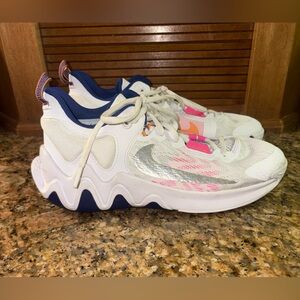 Nike Giannis Immortality 2 'White Deep Royal' basketball shoe- size 9